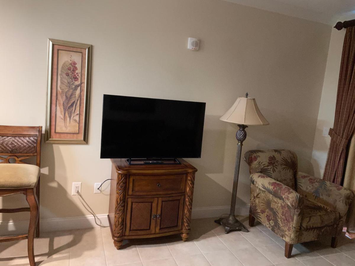 Disney Just 1 And A Quarter Mile Away, Blue Heron 1 Room 2 Bath,Amenities,6 Guests, Walk To Restaurants, No Fees At Check In Orlando Buitenkant foto