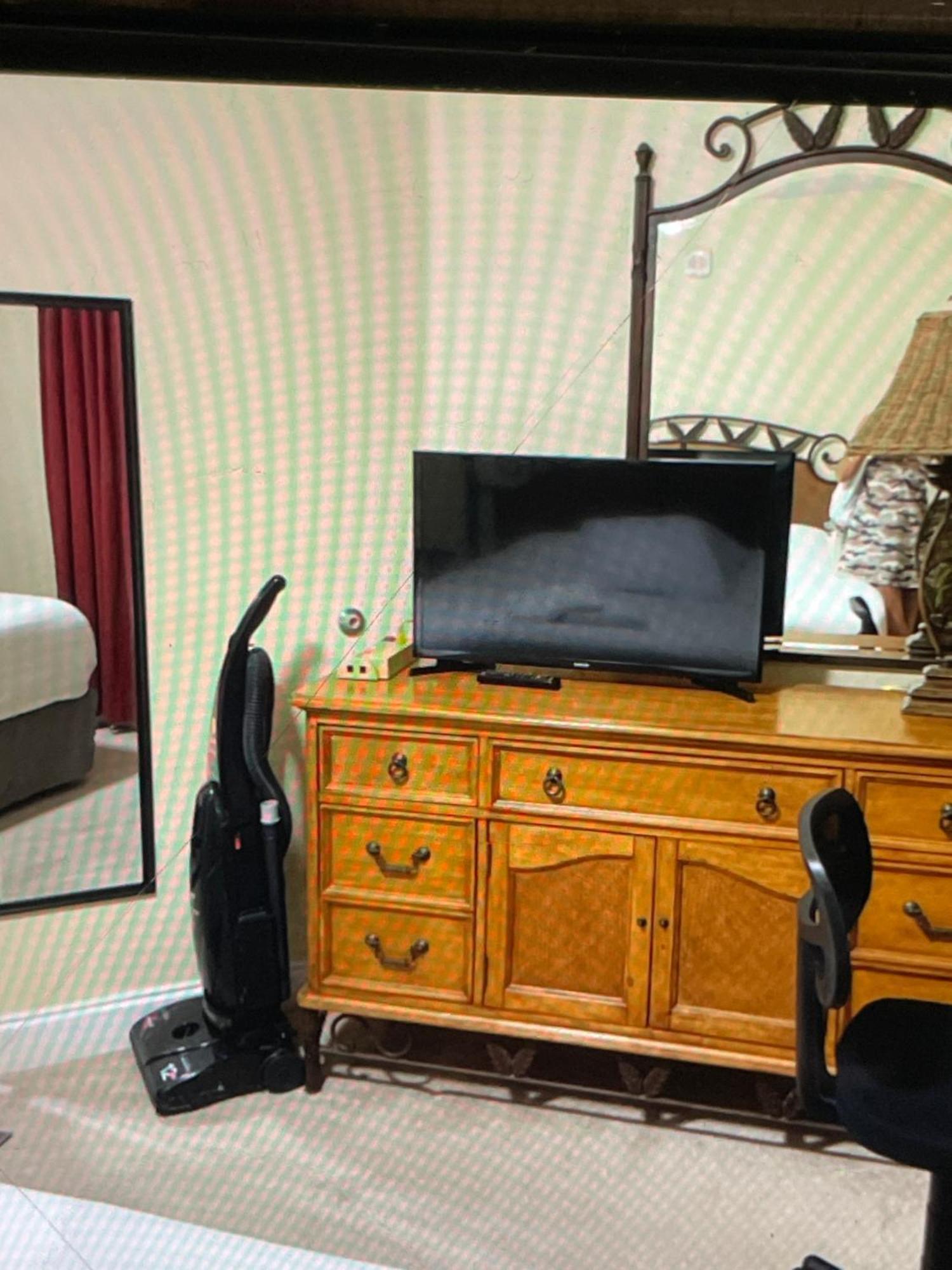 Disney Just 1 And A Quarter Mile Away, Blue Heron 1 Room 2 Bath,Amenities,6 Guests, Walk To Restaurants, No Fees At Check In Orlando Buitenkant foto