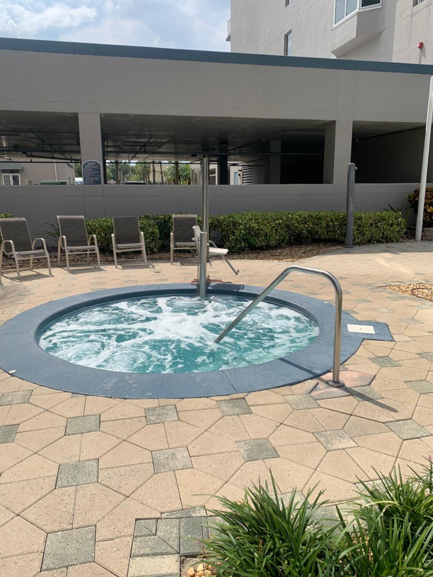 Disney Just 1 And A Quarter Mile Away, Blue Heron 1 Room 2 Bath,Amenities,6 Guests, Walk To Restaurants, No Fees At Check In Orlando Buitenkant foto